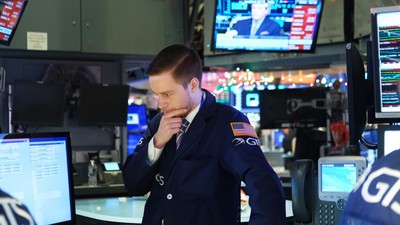 Giới đầu tư thận trọng trước các dữ liệu quan trọng sắp được công bố